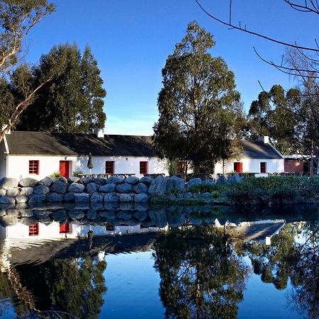 Donegal House Hotel Kaikoura Bagian luar foto