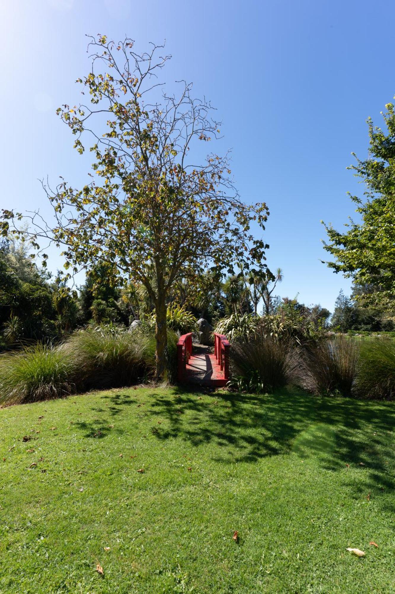 Donegal House Hotel Kaikoura Bagian luar foto