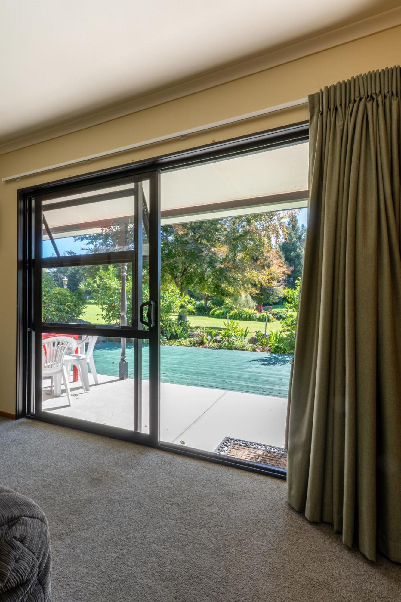 Donegal House Hotel Kaikoura Bagian luar foto