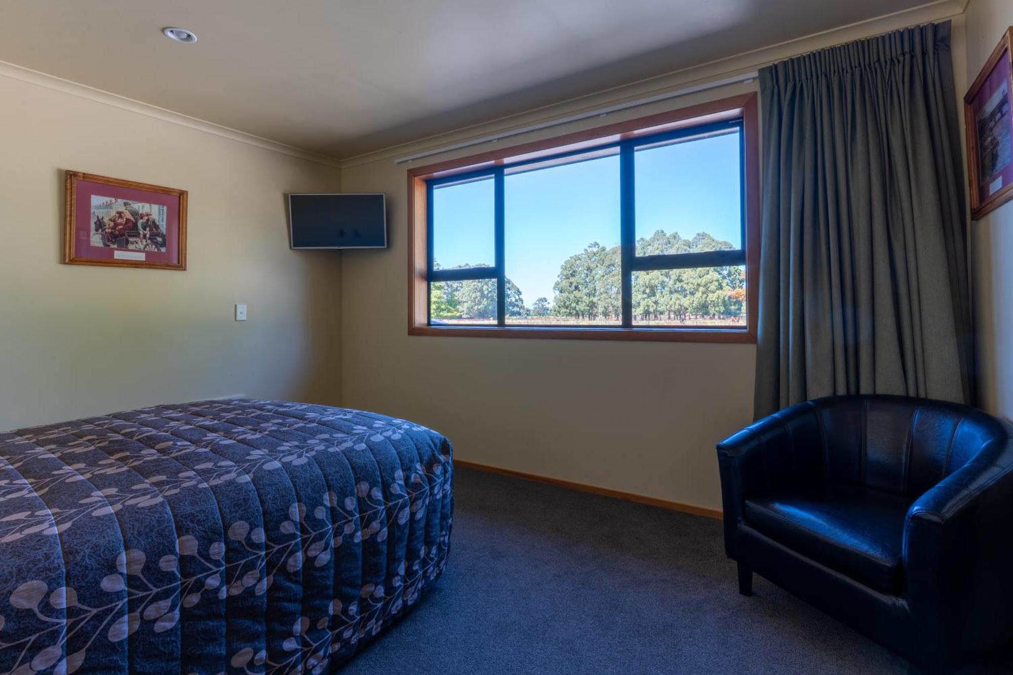 Donegal House Hotel Kaikoura Bagian luar foto